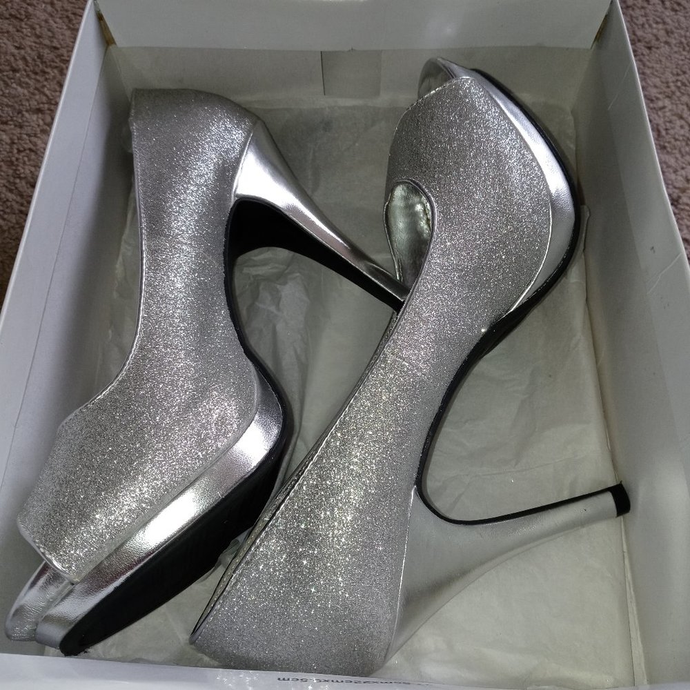 RAMPAGE GRACEE Heels